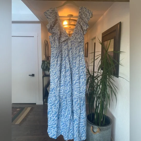 elie tahari dress blue Short Sleeve Twist Dress  Elie Tahari